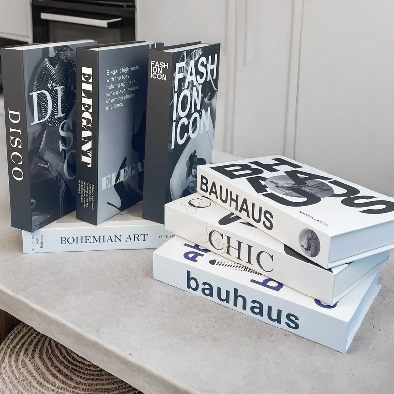 Libros decorativos de Perfume  - Interior Design Handbook reseña y precio